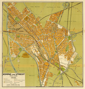 216047 Plattegrond van de stad Utrecht; met weergave van het stratenplan, wegen, spoorwegen, watergangen, ...